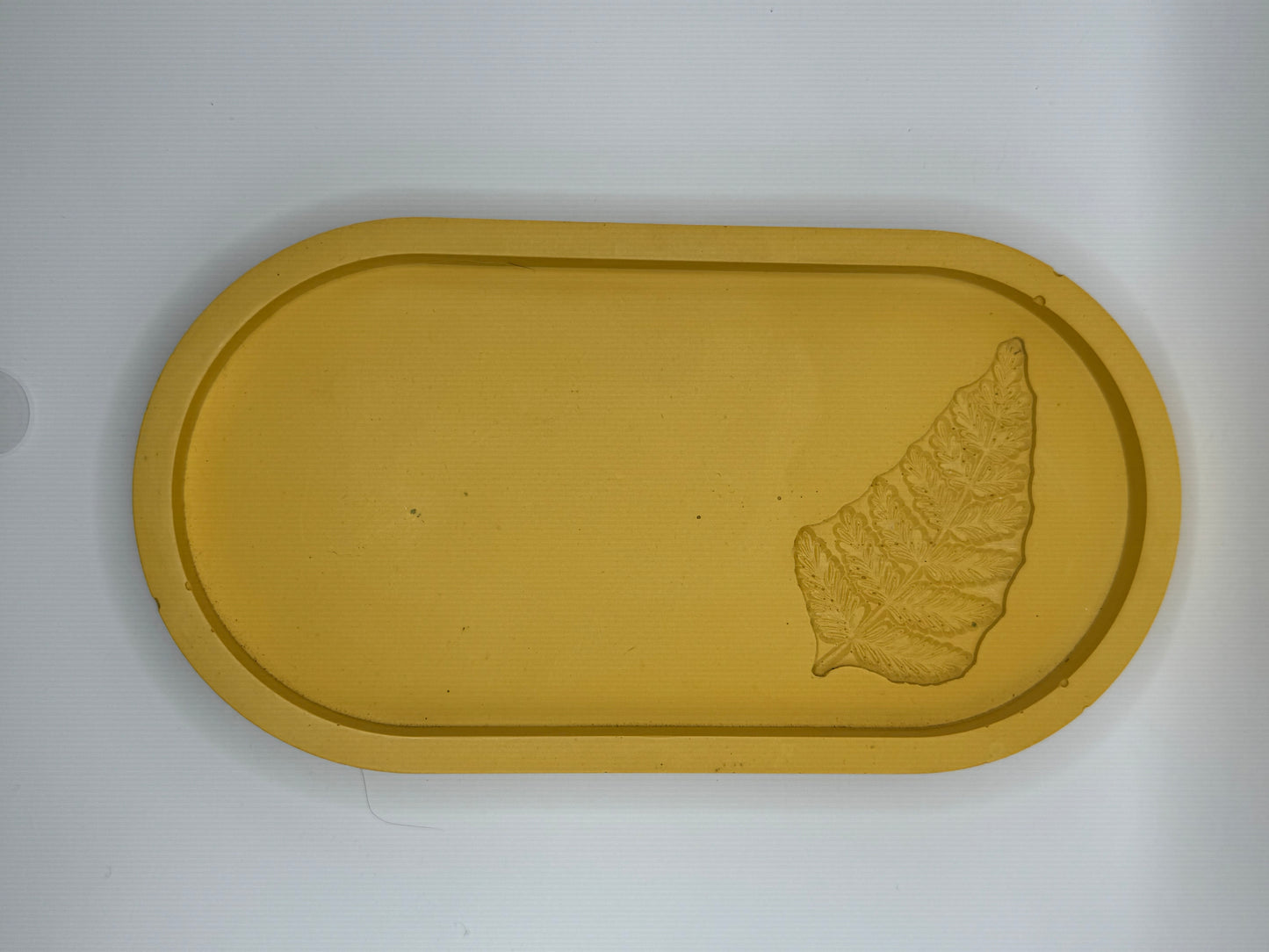 Oval Tray with Leaf Print (Mustard)