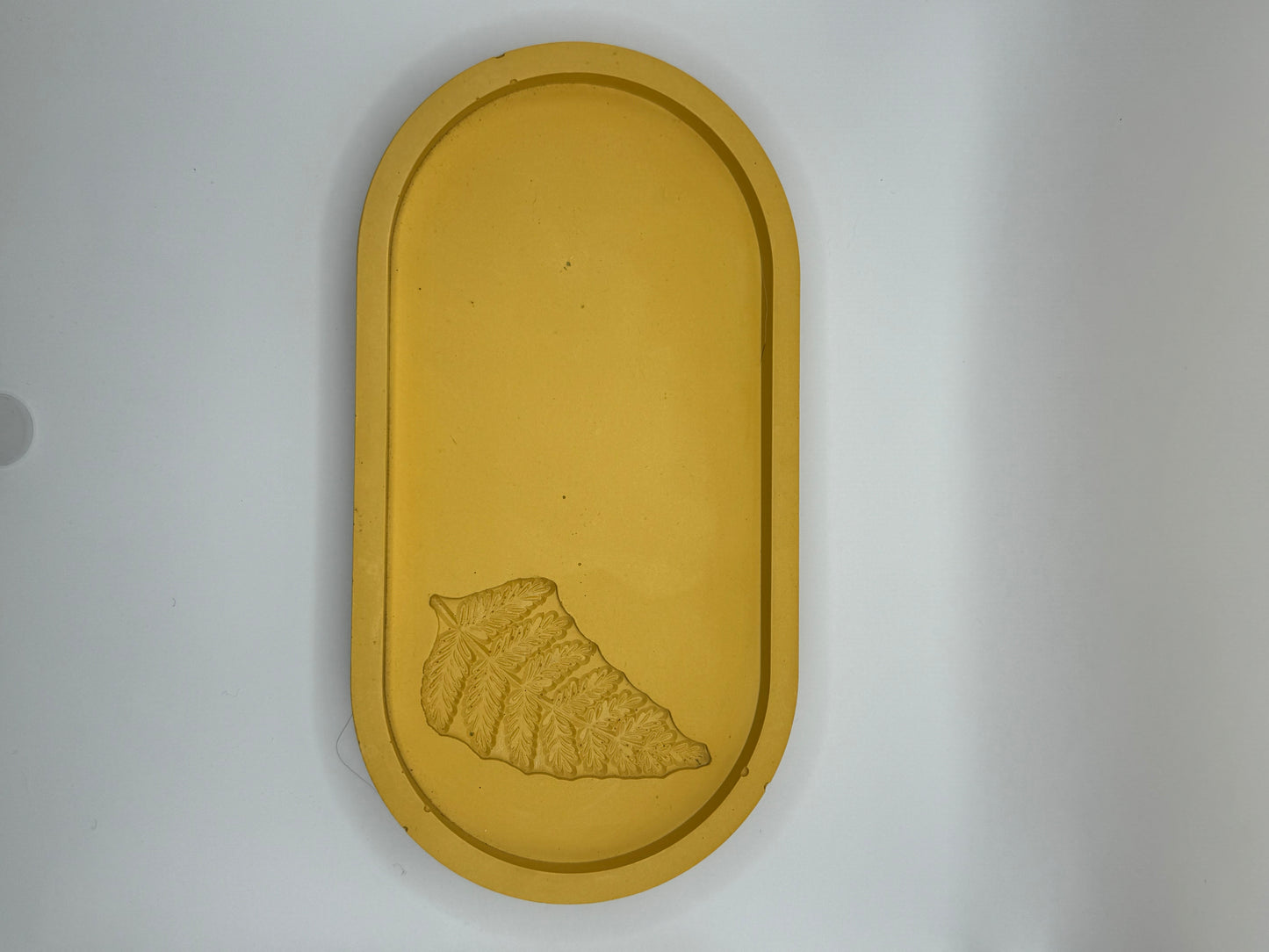 Oval Tray with Leaf Print (Mustard)