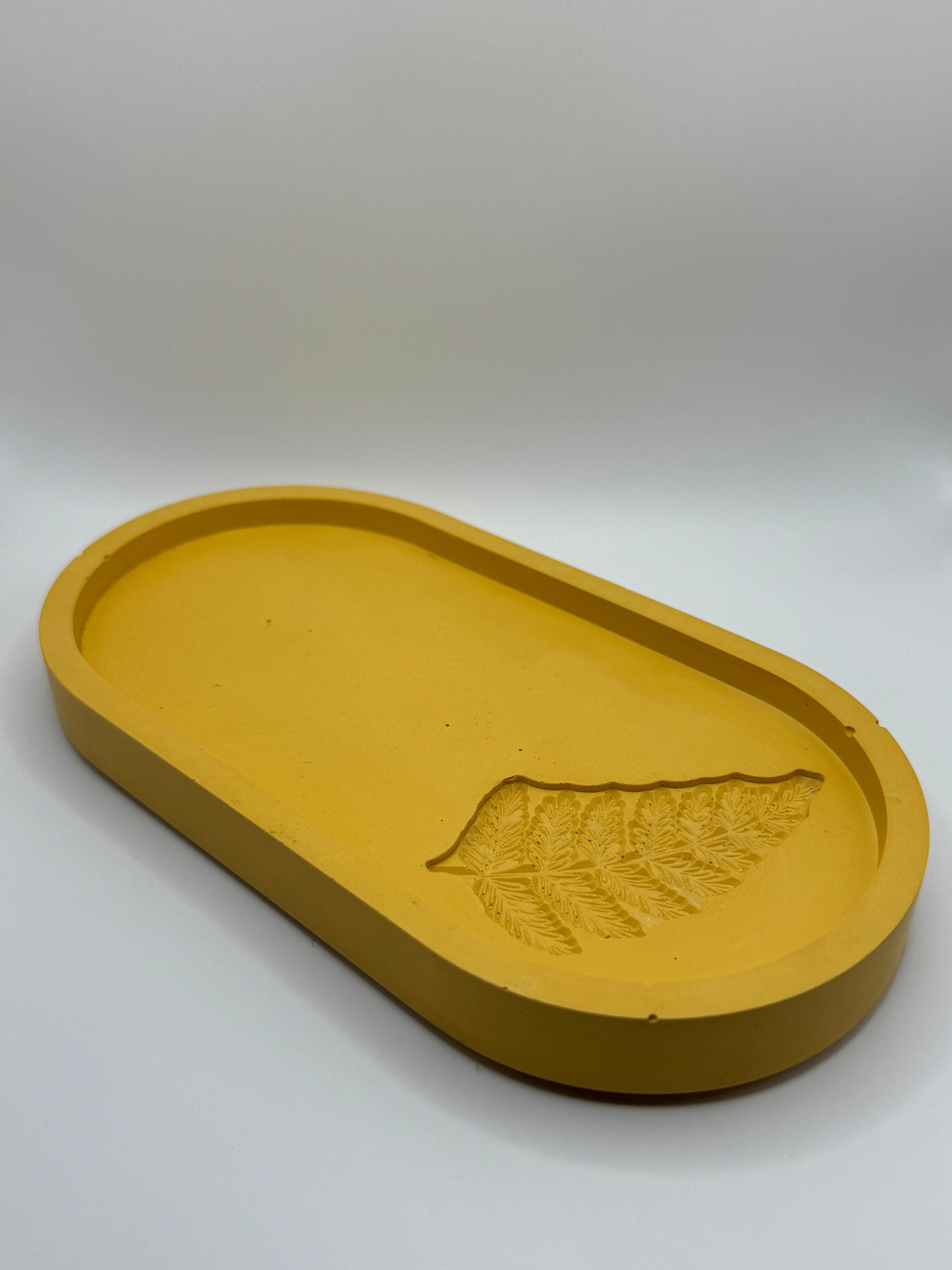 Oval Tray with Leaf Print (Mustard)